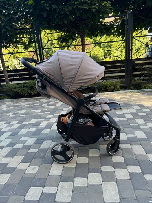 Коляска Bravo супер стан