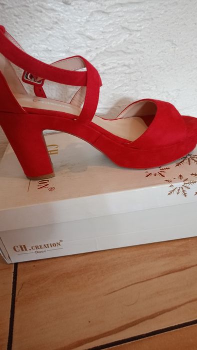 Buty obcas koturn sandały