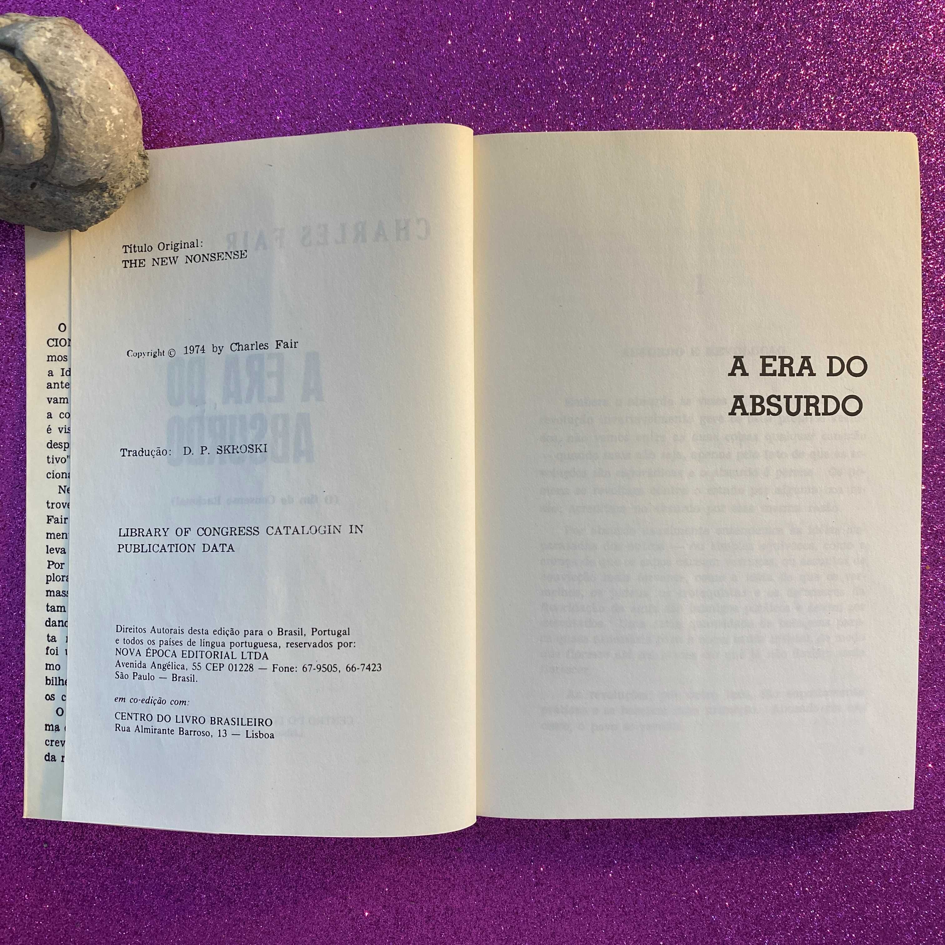 A era do absurdo - O fim do consenso racional (portes incluídos)