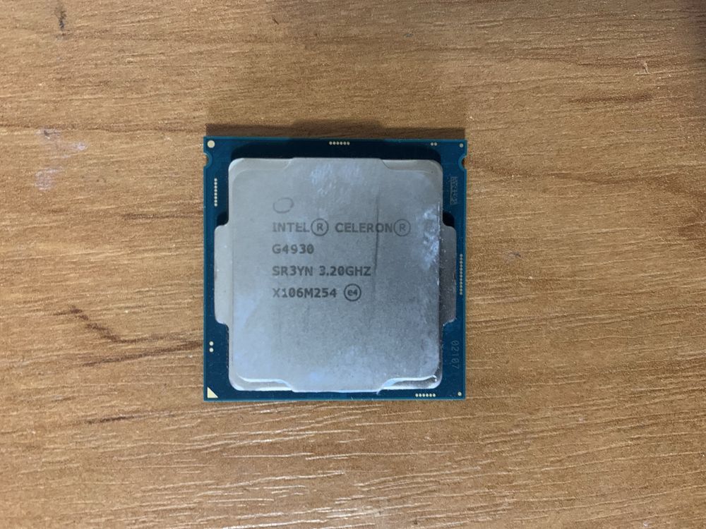 Intel Celeron G4930 + кулер