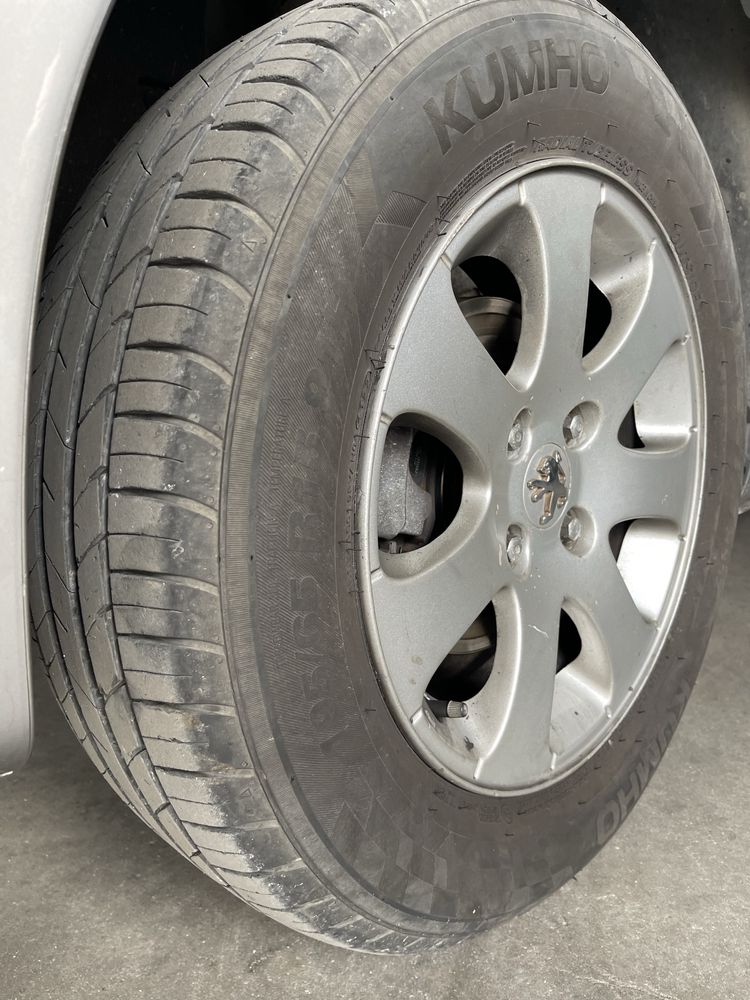 Peugeot 307 – Mecânica Impecável – 1700€