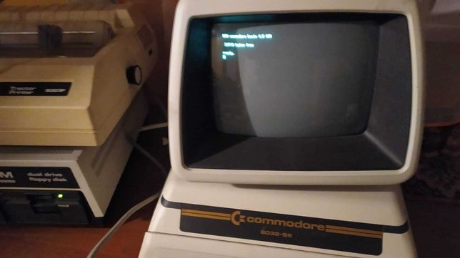 Computer Commodore 8032-SK - sprawne +  stacja 8250