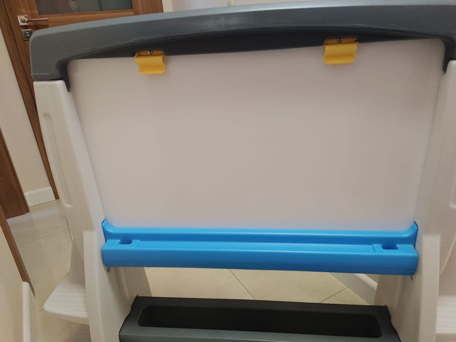 Sztaluga Jumbo, dwustronna tablica z pojemnikami