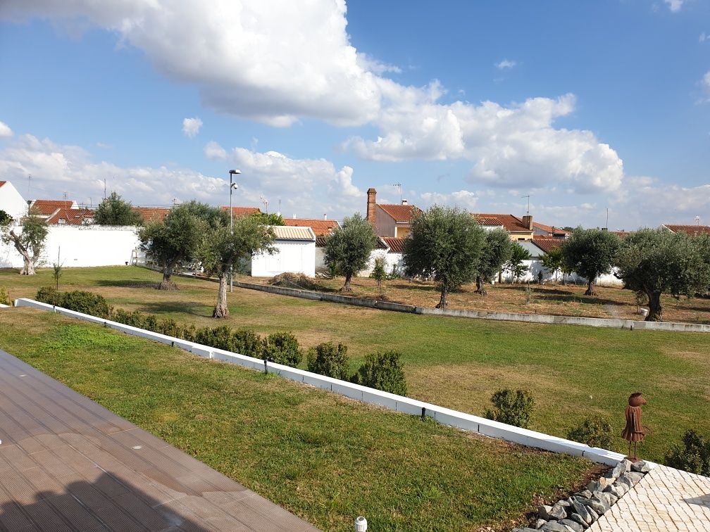 Moradia T5 com Piscina e Terreno de 1.400 m² – Galveias (Ponte de Sor)