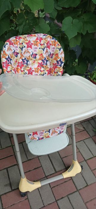 Дитячий стілець б/у