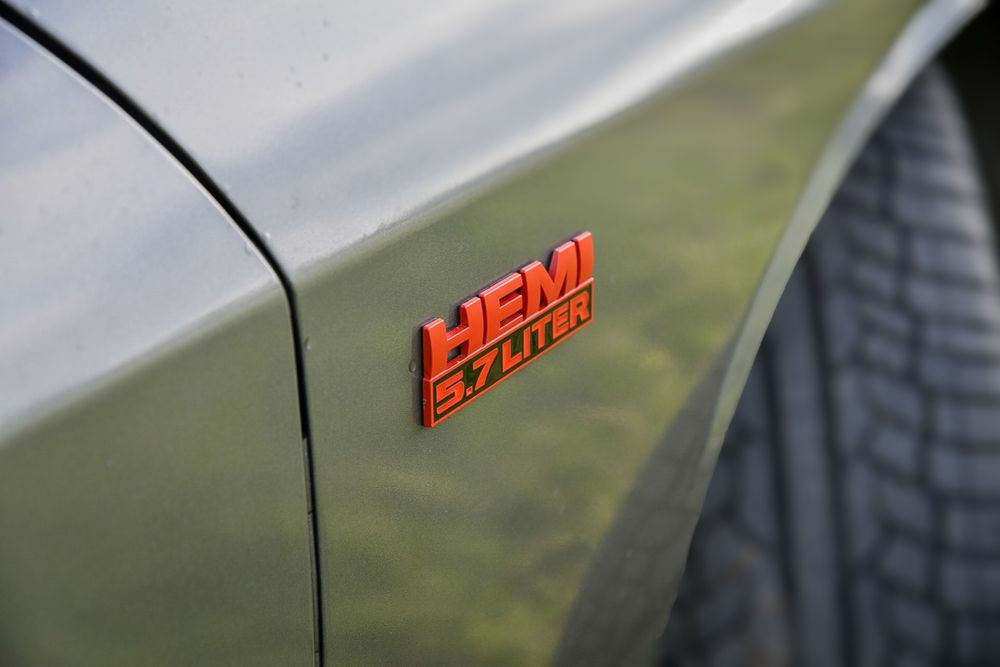 Dodge Challenger sprzedarz / zamiana