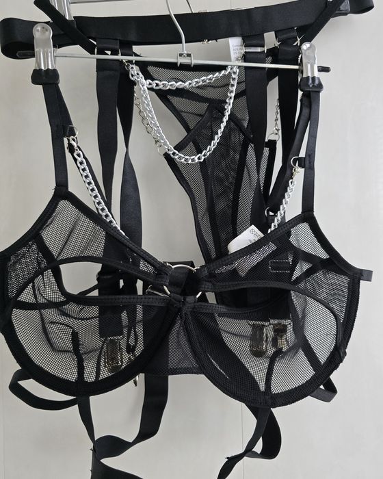 Комплект еротичної білизни