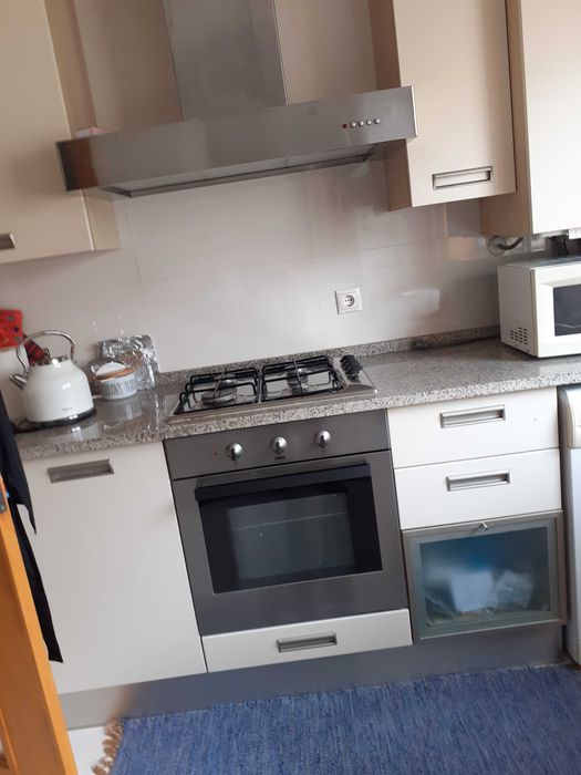 Arrenda-se Apartamento Mobilado junto ao Casino