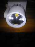 Reflektor LED szynowy