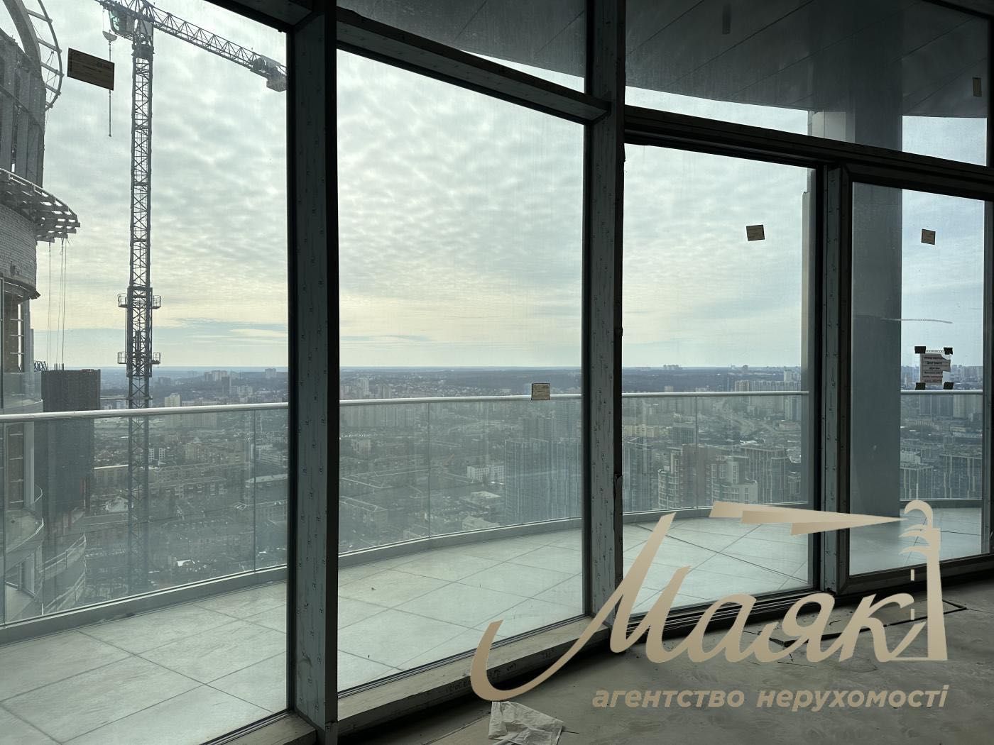 Продажа пентхауса с террасой ЖК Taryan Towers ул. Иоанна Павла II