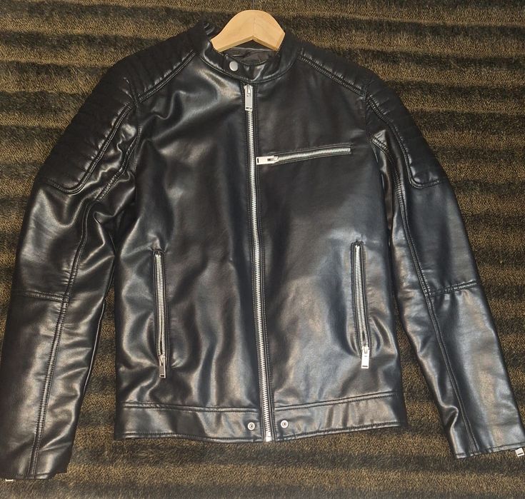 Casaco de pele Zara preto "M"