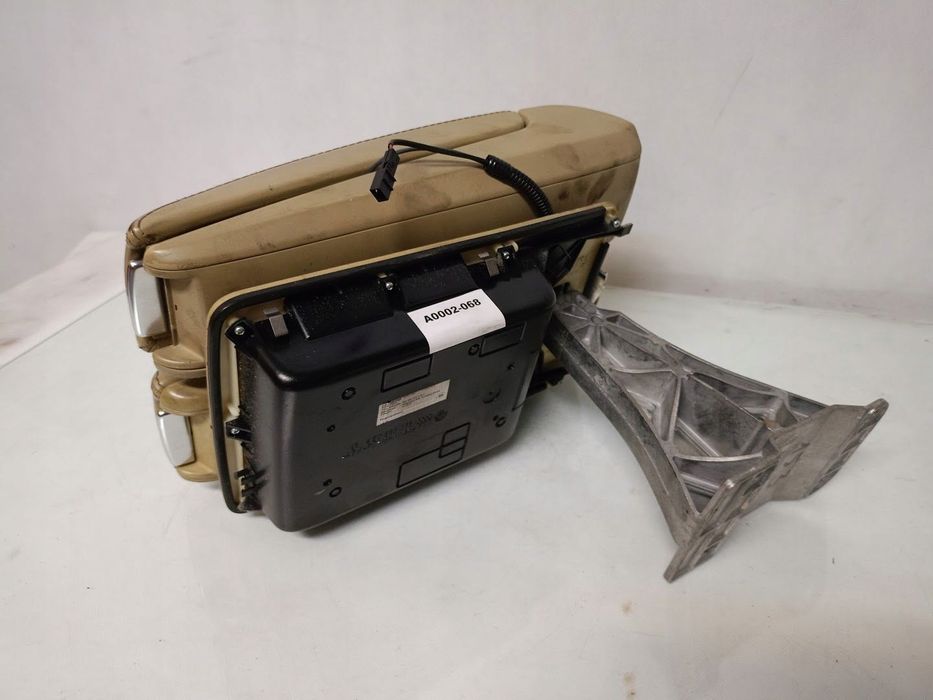 podłokietnik audi a8 d3