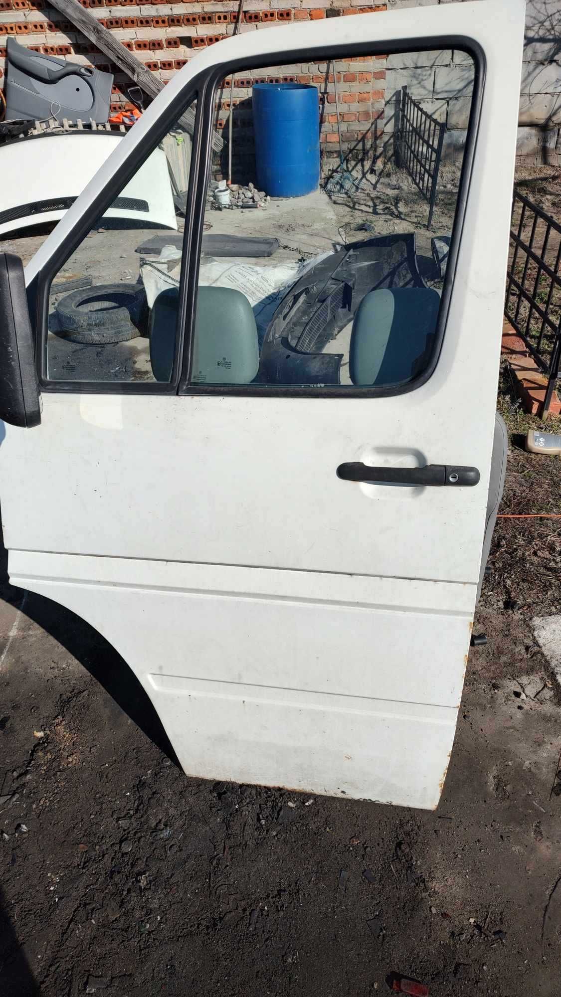 Drzwi lewe przód przednie VW LT 96r-06r