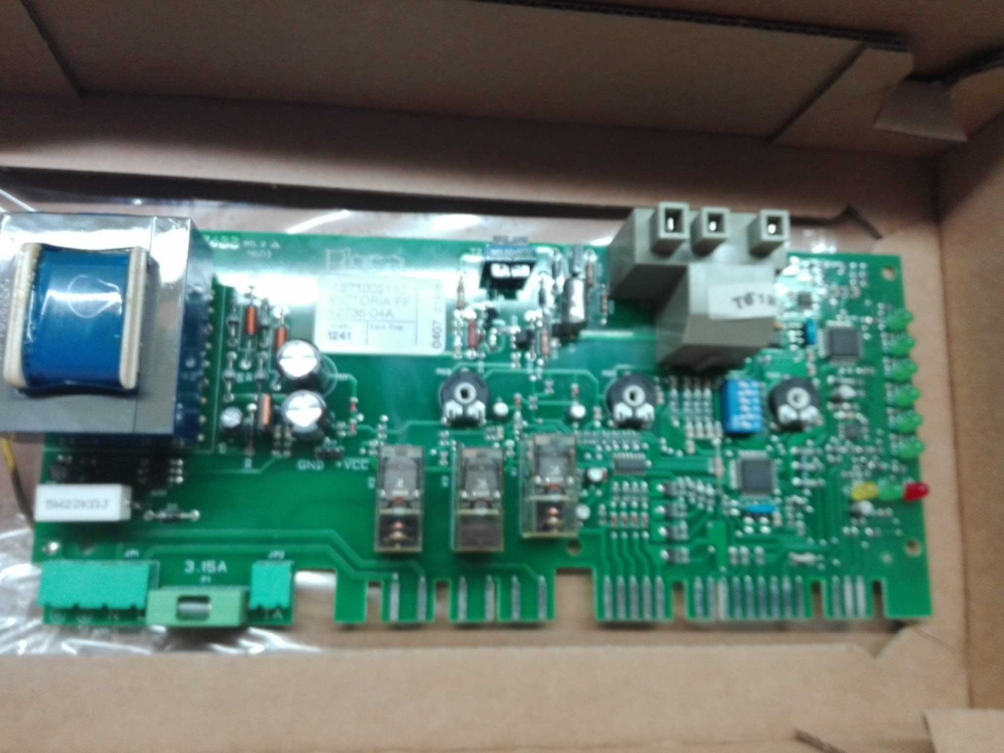 Placa para Caldeiras Roca Baxi Victoria F em pleno funcionamento.