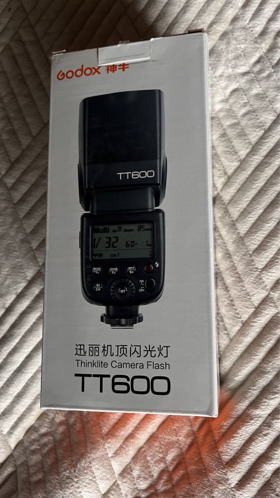 Спалахи Godox TT 600