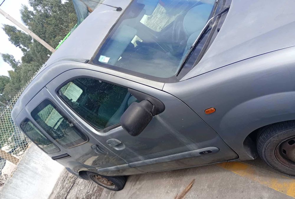 Renault kangoo 5 lugares