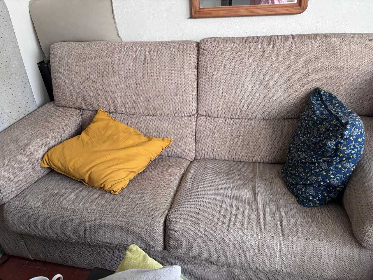 Sofa 2 lugares usada
