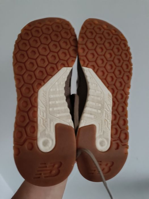New Balance 247  r.43/44 (28 cm) buty męskie sportowe