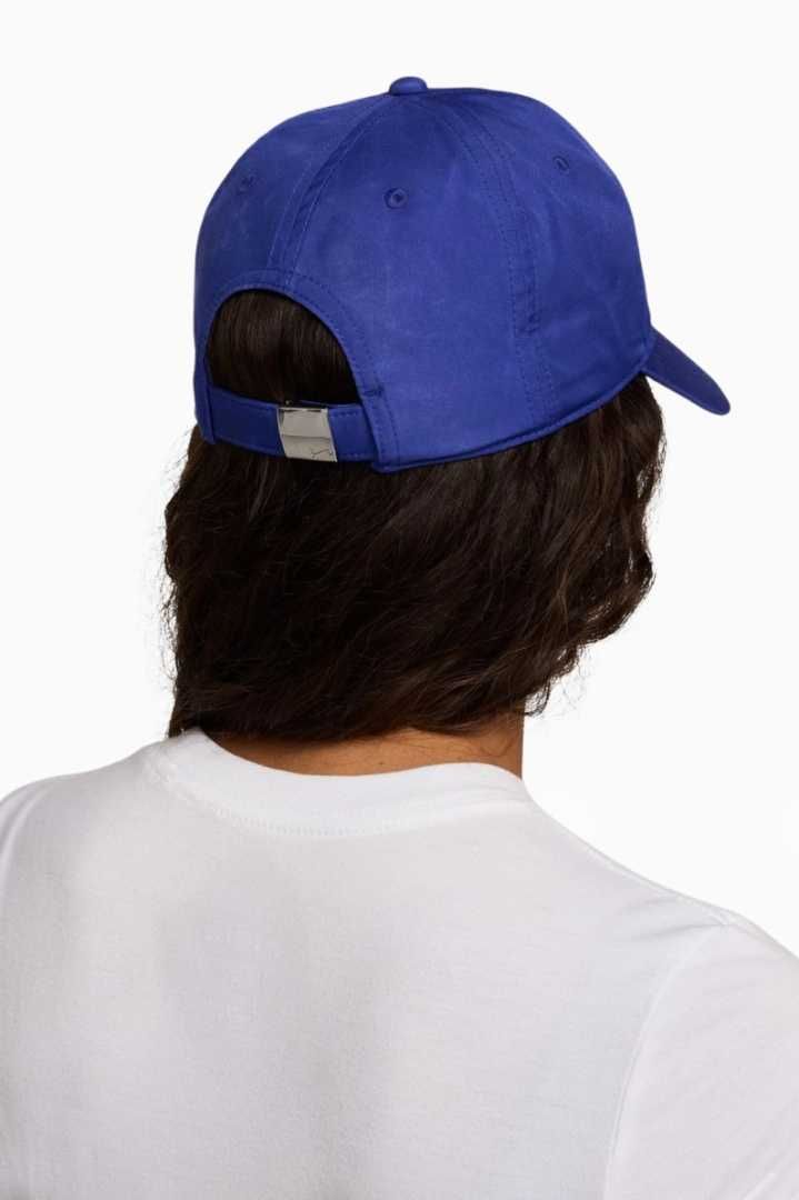 Nike Czapka z Daszkiem DRI-FIT Club FB R. M/L