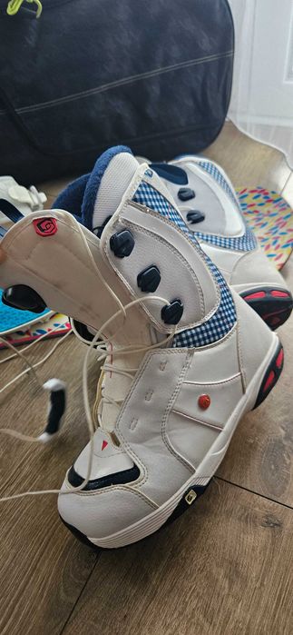 Zestaw snowboardowy