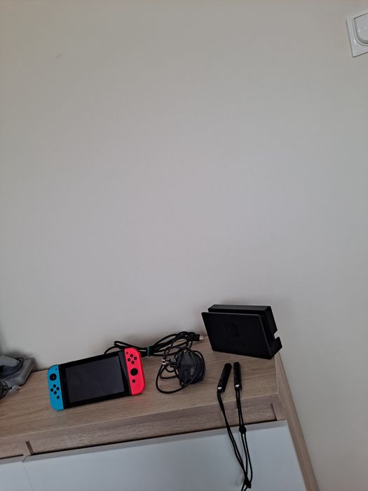 Konsola Nintendo Switch v2 +Akcesoria