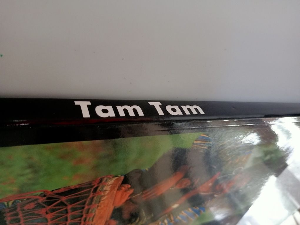 Tam tam -Luciana Lain
