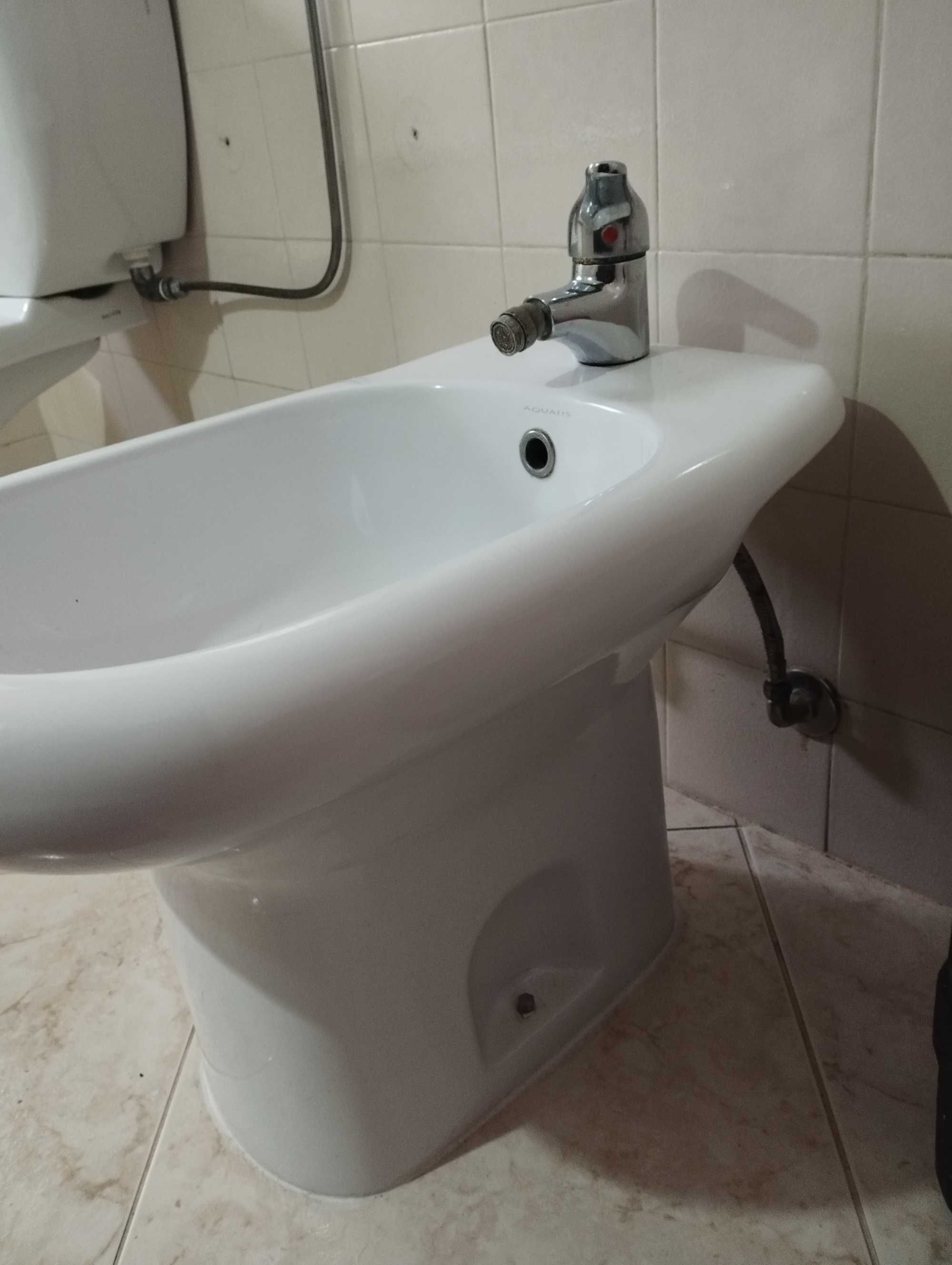 Bidé WC+ torneira