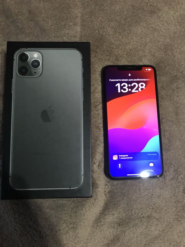 iPhone 11 Pro Max 256 GB Midnight Green