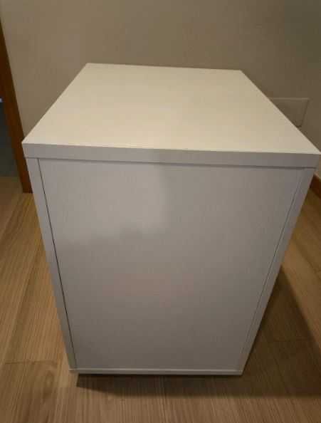 Móvel Branco com Gavetas 40x51x63, Muito Versátil e Moderna