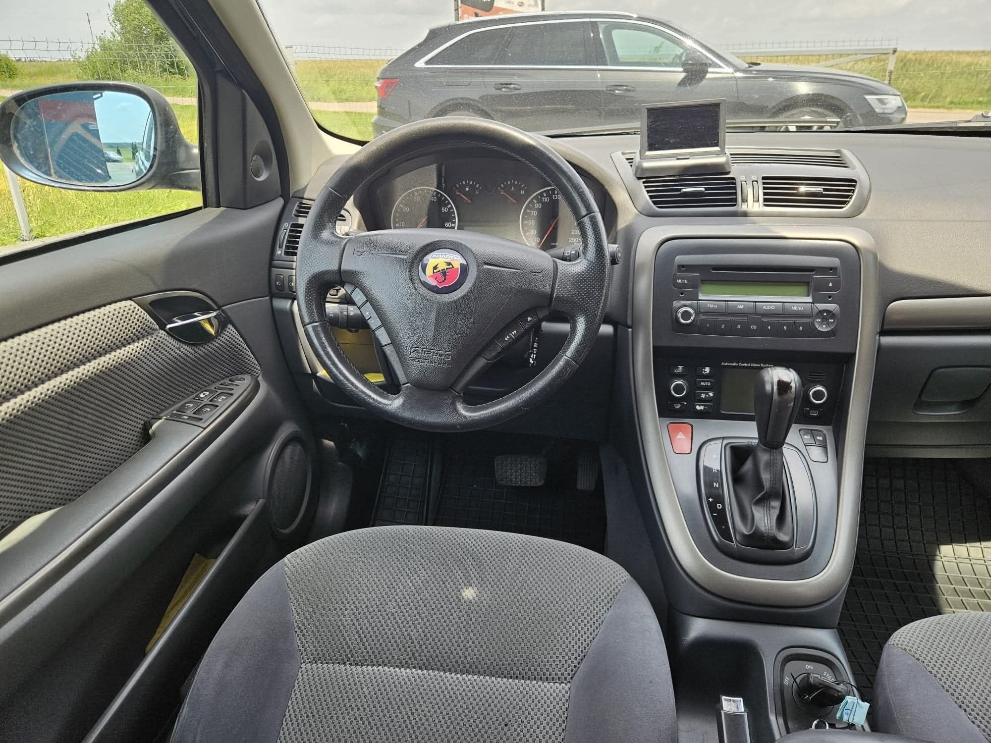 Fiat Croma automat doinwestowany