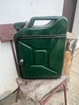 Barek/mini bar z kanistra