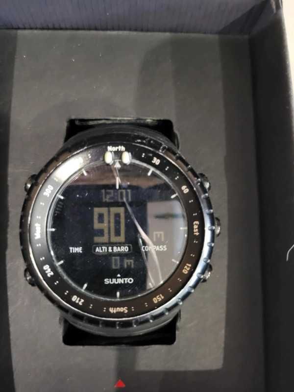 Suunto sportowy zegarek terenowy z wysokościomierzem
