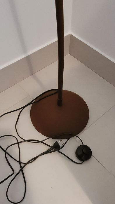 Lampa stojąca retro