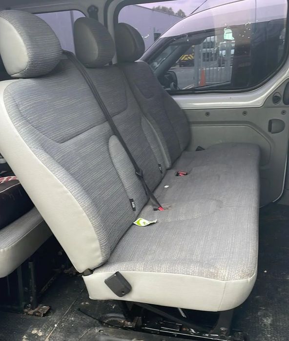 TRAFIC VIVARO II KANAPA SIEDZENIE 2 RZĄD FOTEL PASAŻERA ŁAWKA