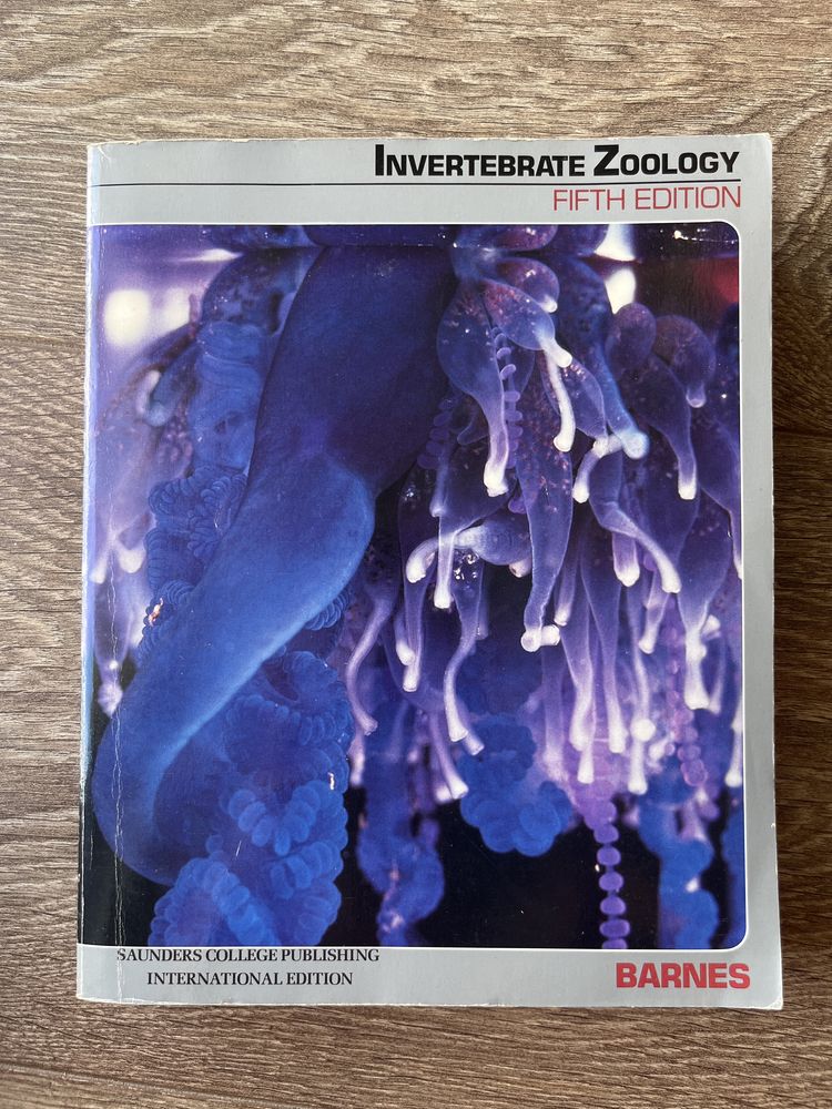 Invertebrate Zoology , Robert Barnes