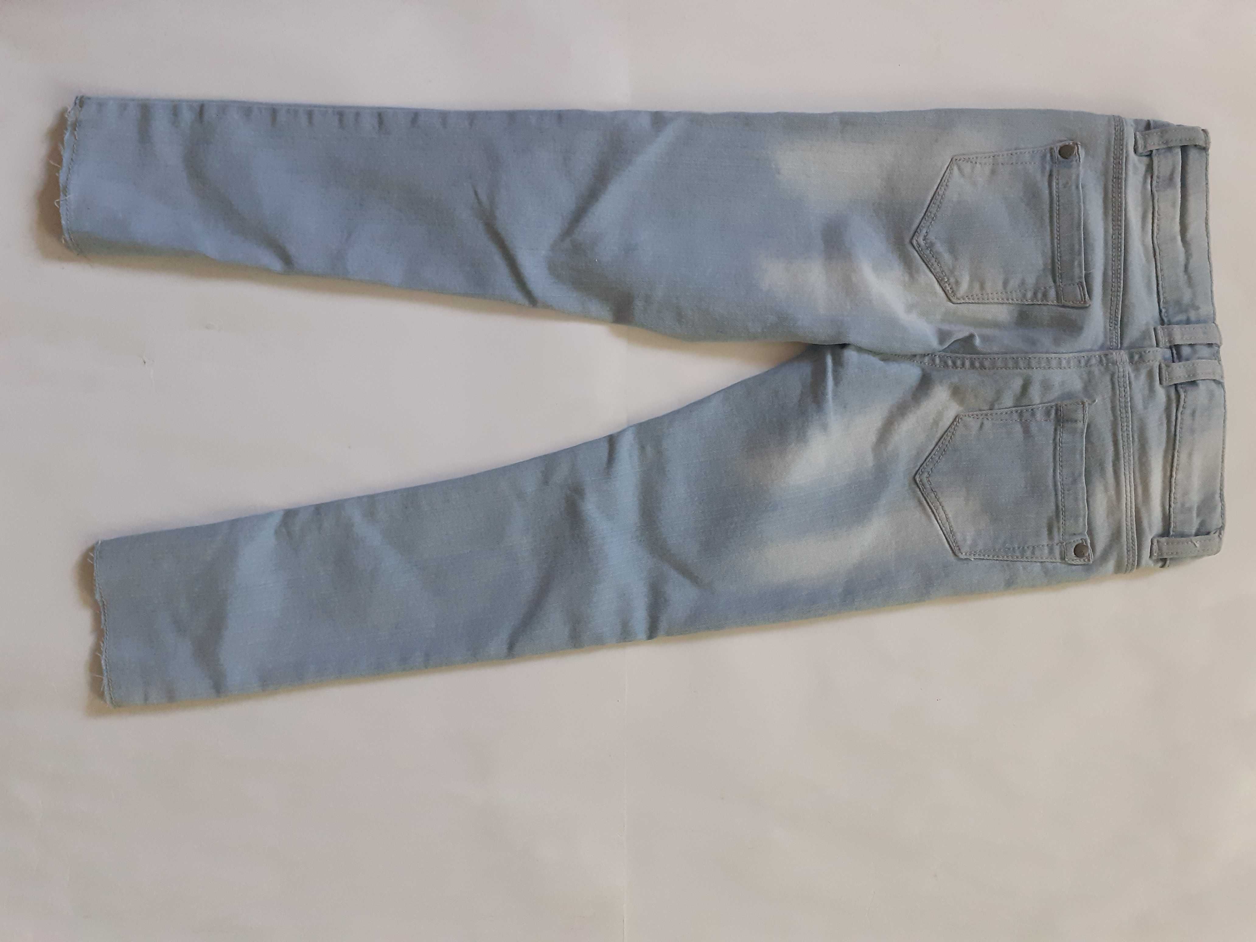Spodnie dziewczęce - jeans - r. 122 - skinny