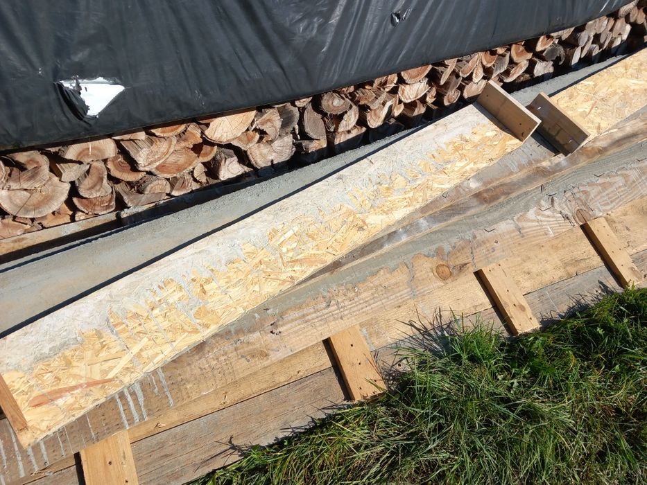 Szalunki pod wylanie wieńca