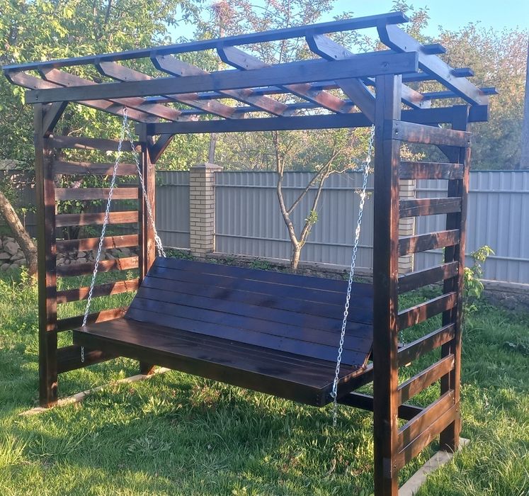 Гойдалка дерев'яна