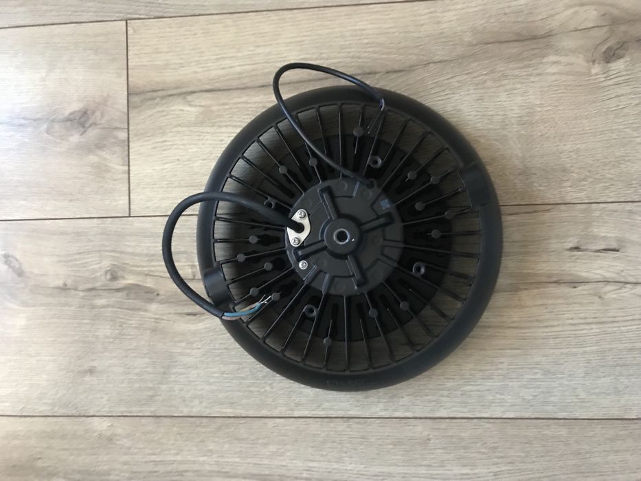 Lampy led przemysłowe