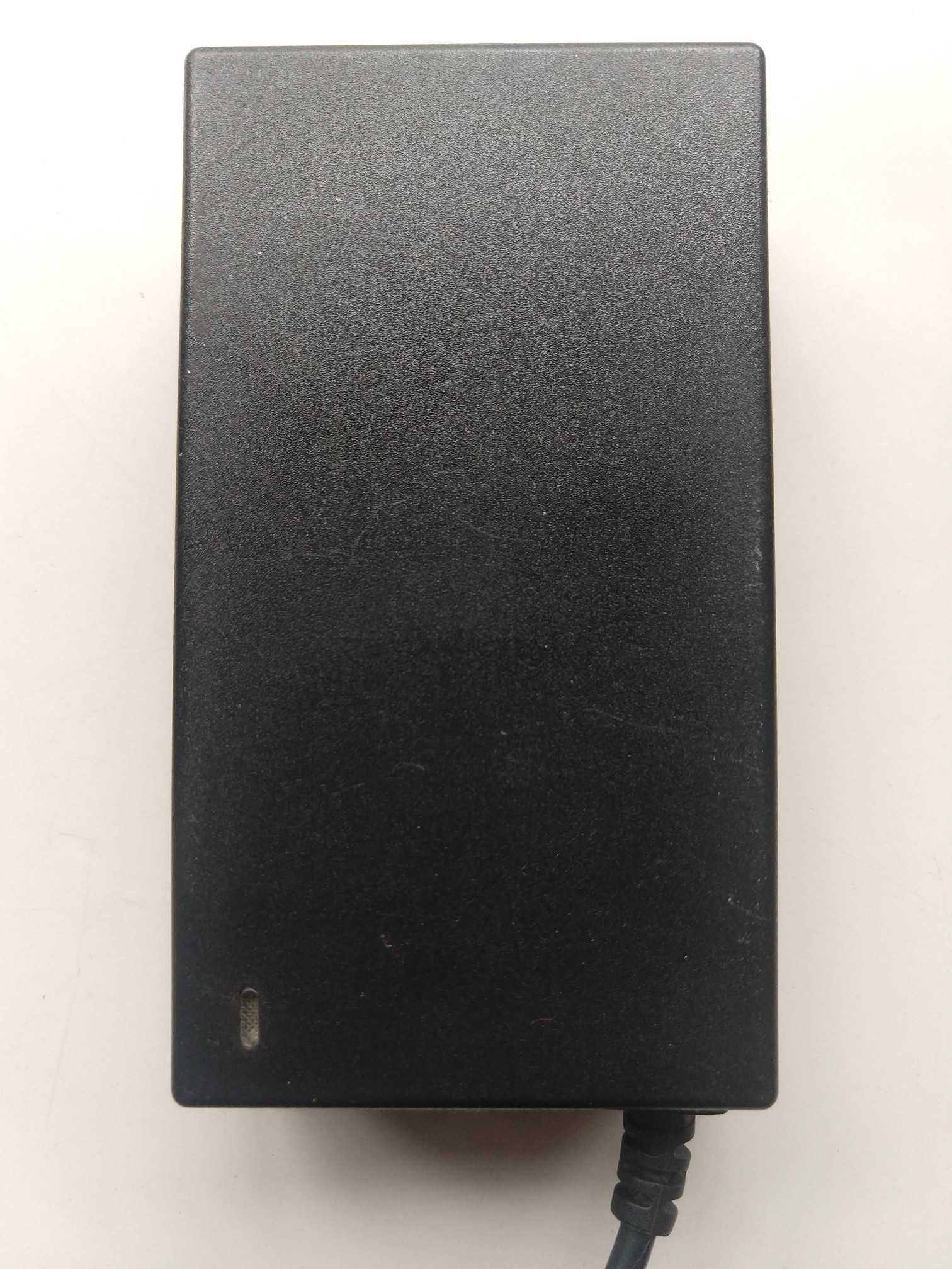 Zasilacz FSP050-DBCD1 12V 4.16A 50W + przewód
