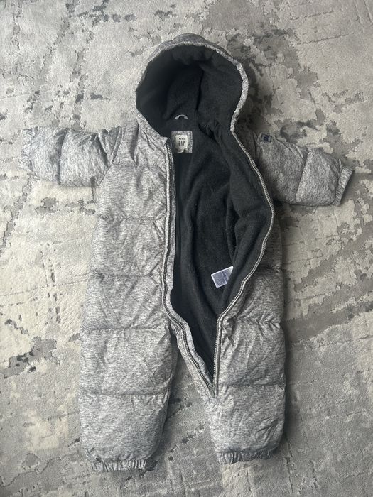 Зимовий комбінезон Gap 18-24
