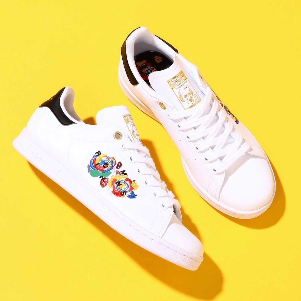 Buty Damskie Adidas Stan Smith 42,5 43 Boho Kwiaty Białe Sneakersy GW0