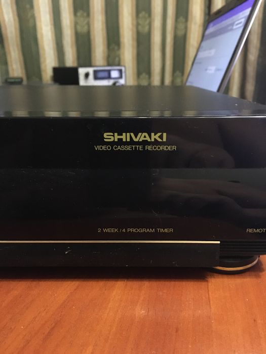 Видеомагнитофон SHIVAKI SVR-8000DK