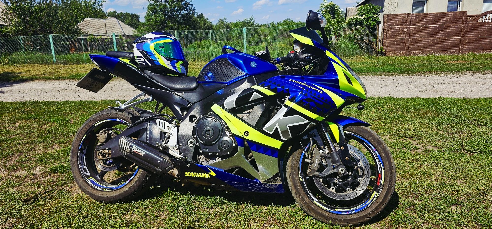 Продам Suzuki GSX-R 750