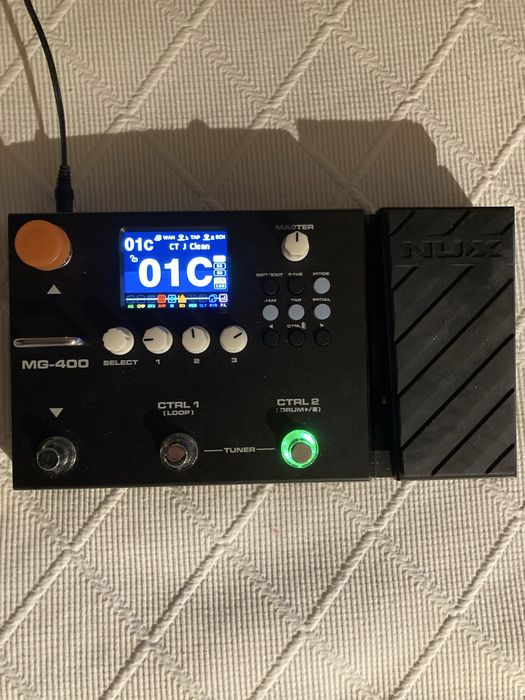 Pedaleira nux mg 400