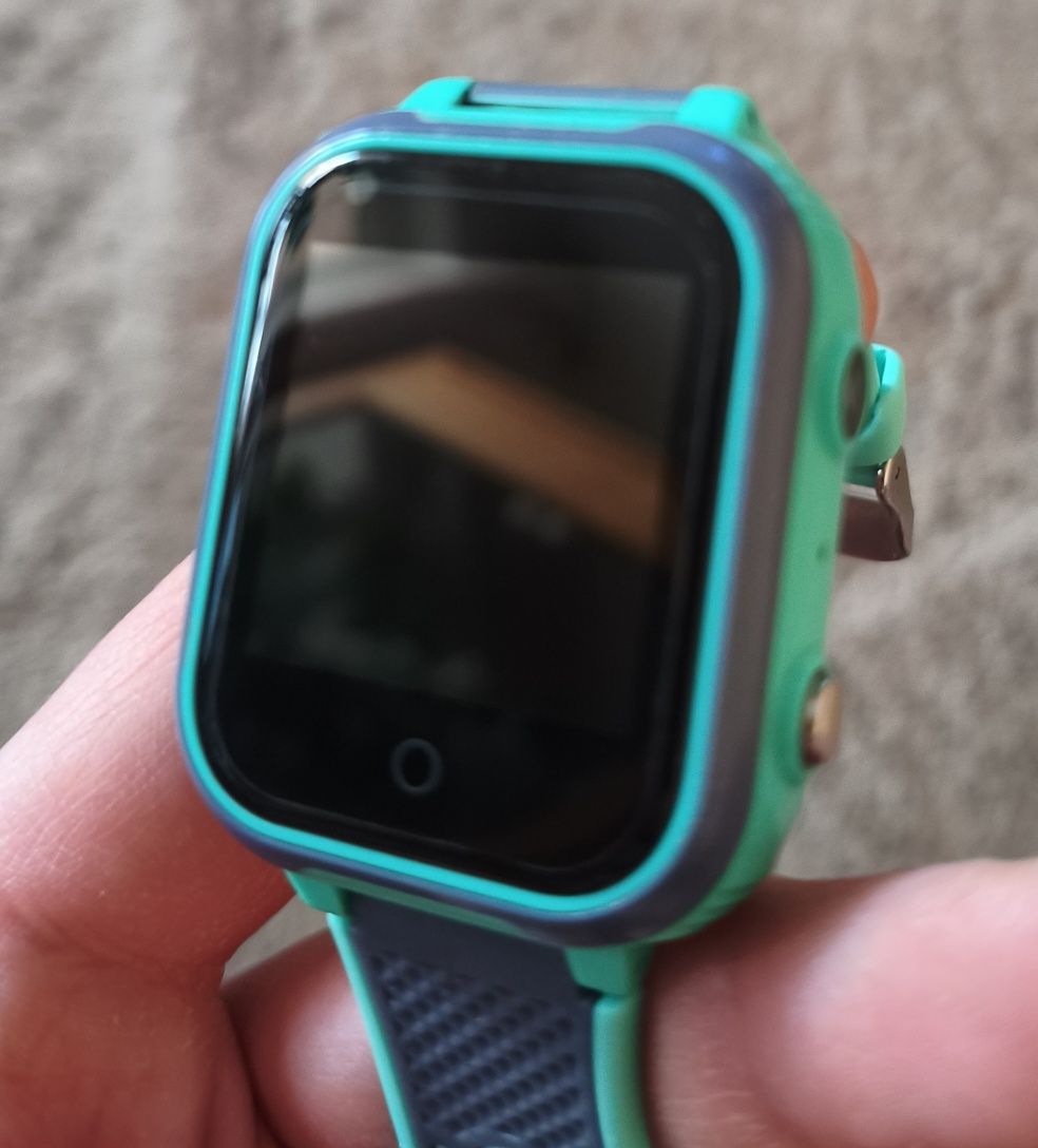 # LT21 zegarek dla dzieci smartwatch, gps, lbs, lokalizcja chat