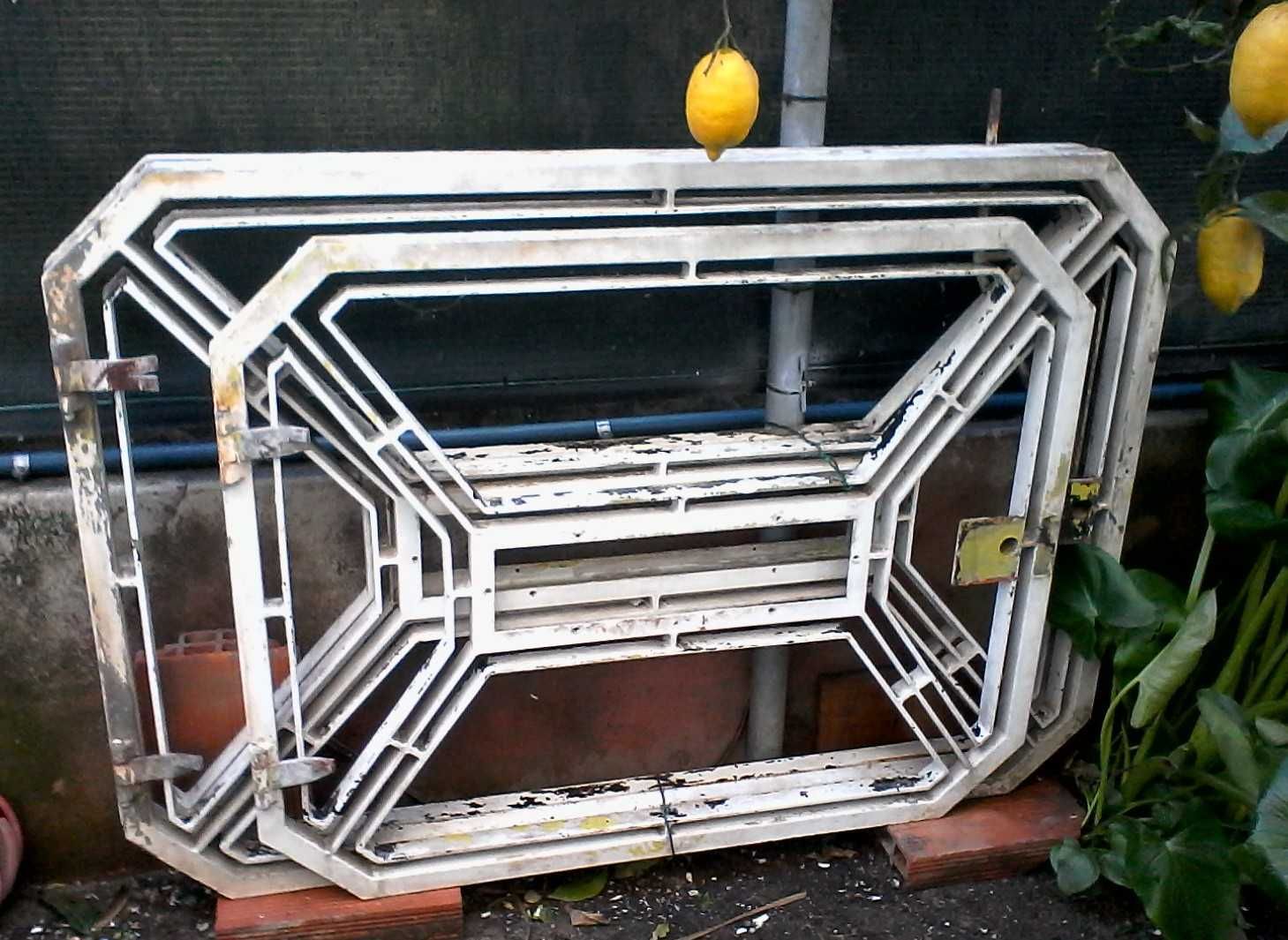 2 Portoes ferro galvanizado / Perafita O Gd 90€ o pq 60€
