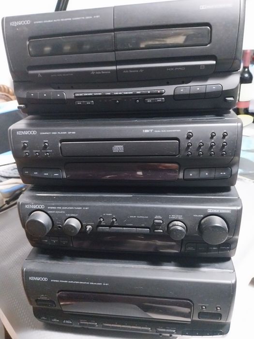 Aparelhagem kewyood em modulos  como nova