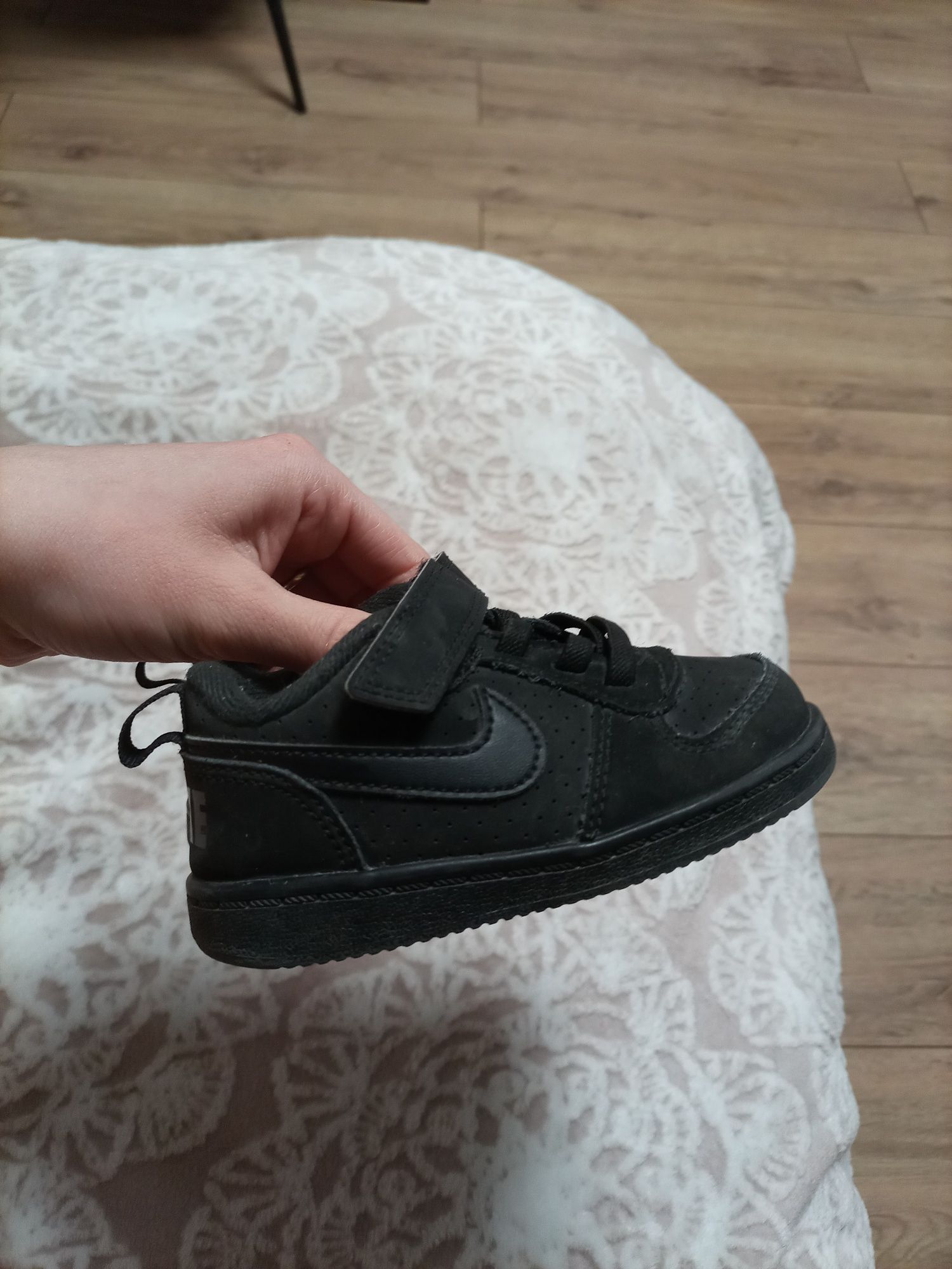 Buty dziecięce Nike r.22