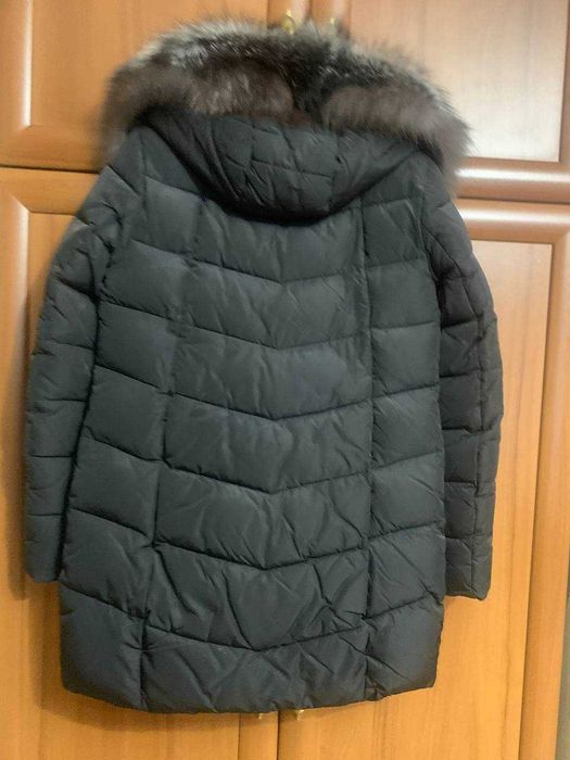 Женская зимняя куртка с чернобуркой